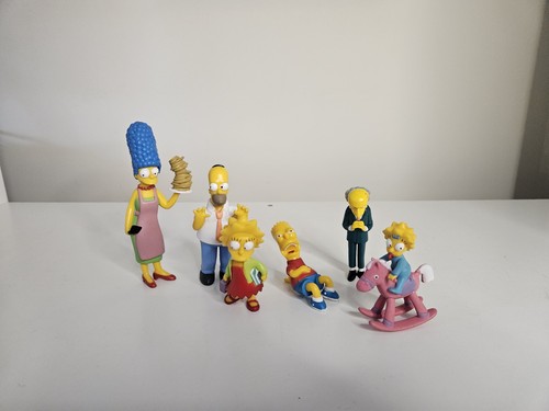 Simpsons figure 2007 bundle - simpsons,